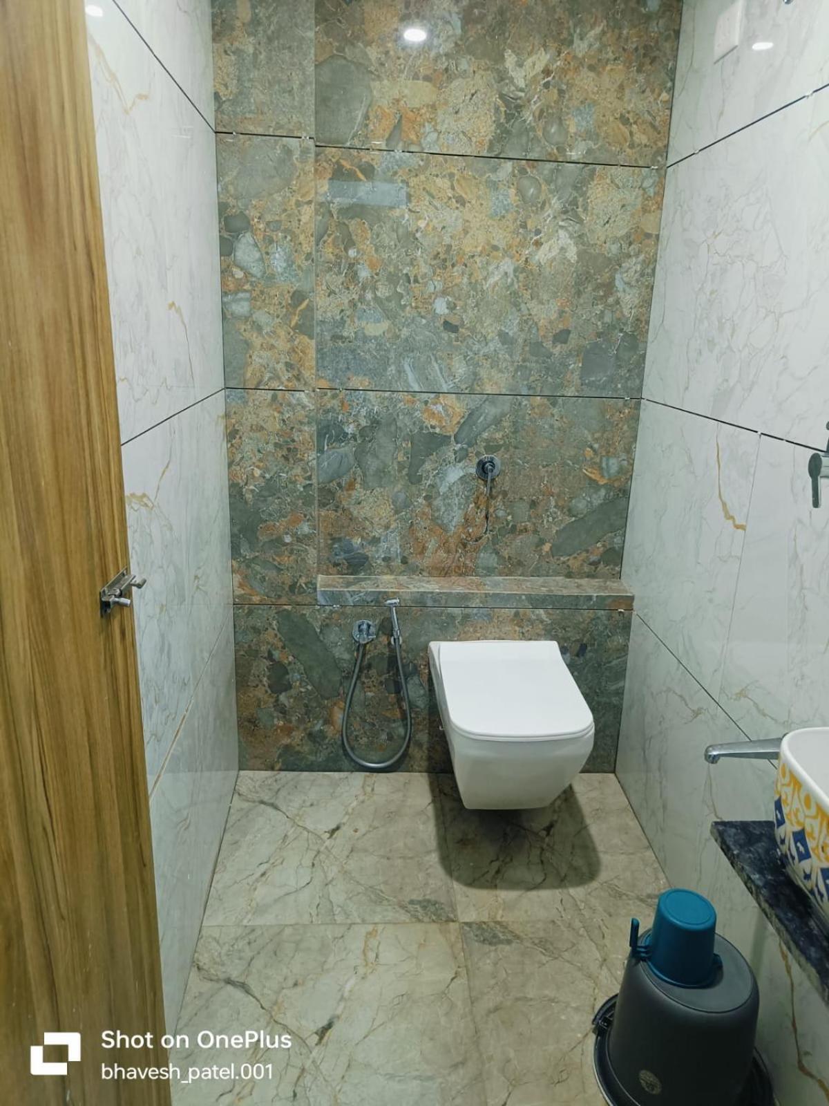 Hotel Alpine 阿穆达巴 外观 照片